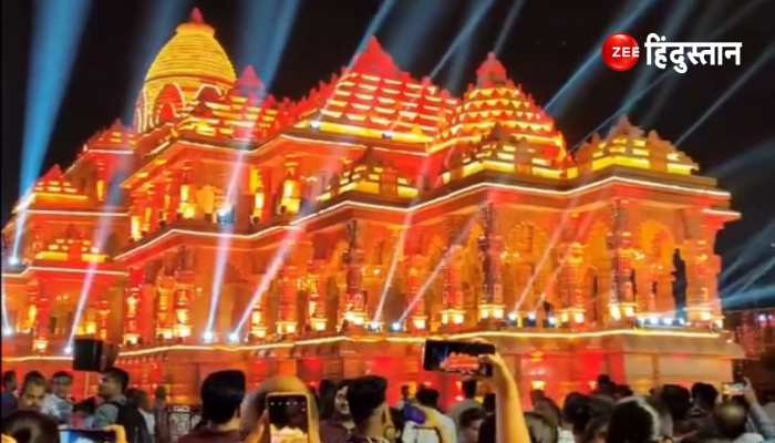 कोलकाता में राम मंदिर के थीम पर बना दुर्गा पूजा का पंडाल, देखिए वीडियो