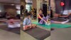 Shilpa Shetty ने बेटे को सिखाया योगा, छोटी सी उम्र में ही लगी फिट रहने की आदत