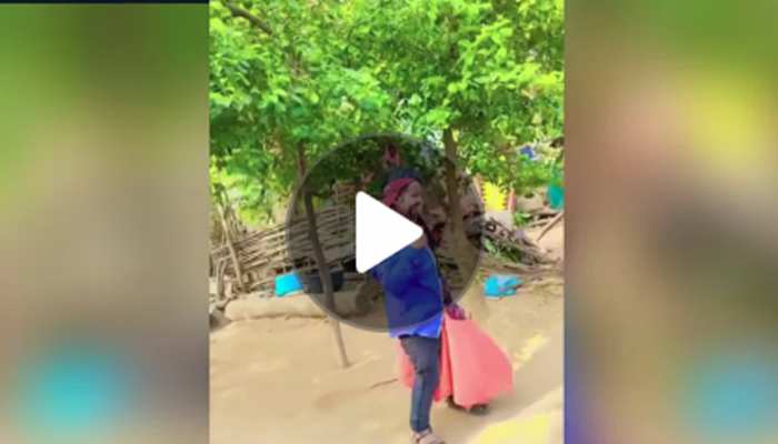 Viral Video: ଓଡ଼ିଆ ଗୀତରେ ନାଚି ଧୂଳି ଉଡାଇଲେ ଯୁବକ, ନାଚ ଦେଖିଲେ ହସି ହସି ବେଦମ ହେବେ ଆପଣ..