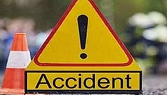 Badaun Road Accident: बदायूं में भीषण सड़क हादसा; चार स्कूली बच्चों की मौत, 16 घायल