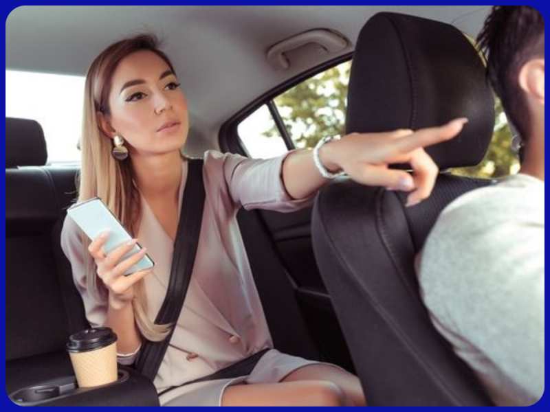 Women Safety Tips: स्मार्ट महिलाएं अब टैक्सी में ऐसे करती हैं सेफ सफर! जानिए 13 सेफ्टी टिप्स