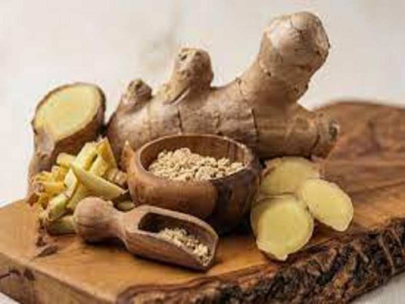 Ginger Health Risk: अदरक के अधिक सेवन से शरीर में हो सकती हैं ये समस्याएं