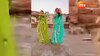 राजस्थानी ड्रेस में दो महिलाओं का क्यूट डांस! देखें वायरल वीडियो