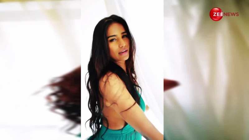 Poonam Pandey ने दिखाया अपना ग्लैमरस अवतार, देख उड़ जाएगी रातों की नींद 