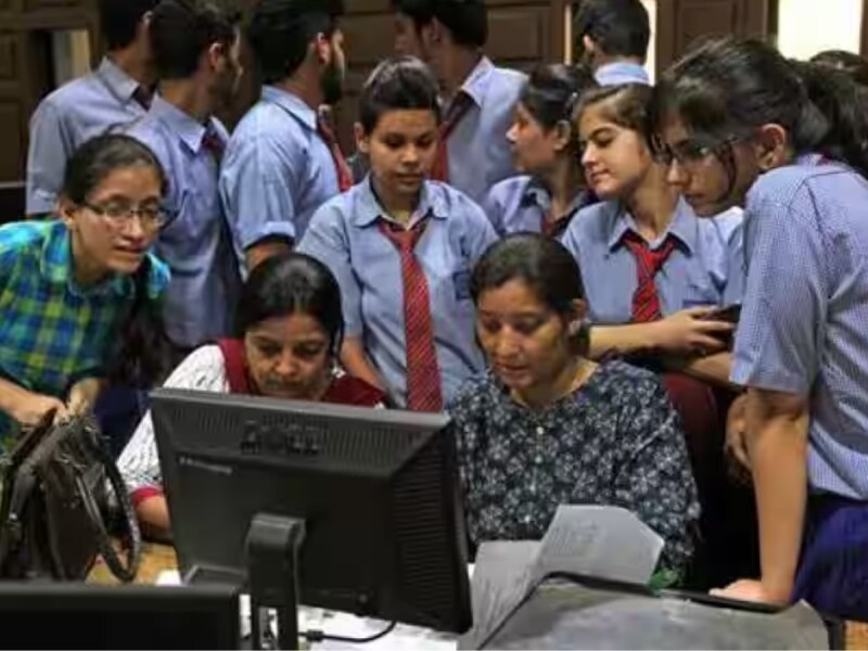 CBSE10वीं-12वीं की डेटशीट कभी भी हो सकती है जारी, ऐसे कर पाएंगे डाउनलोड 