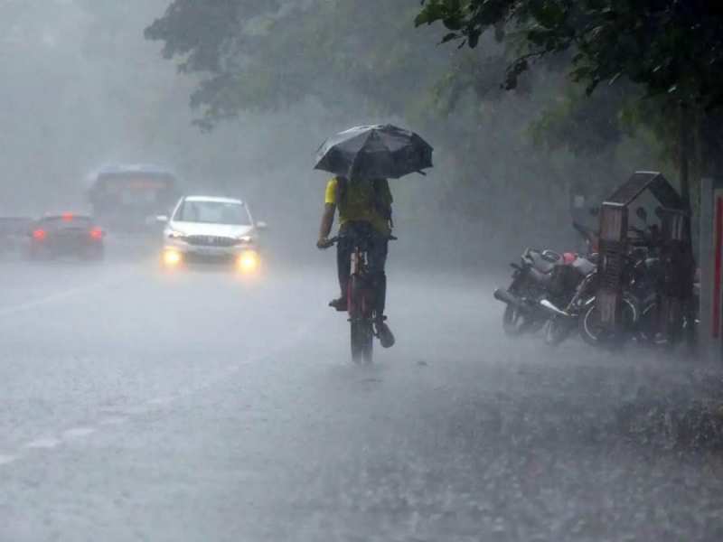 यूपी में अगले दो दिन भारी बारिश के आसार, मौसम विभाग ने जारी की चेतावनी
