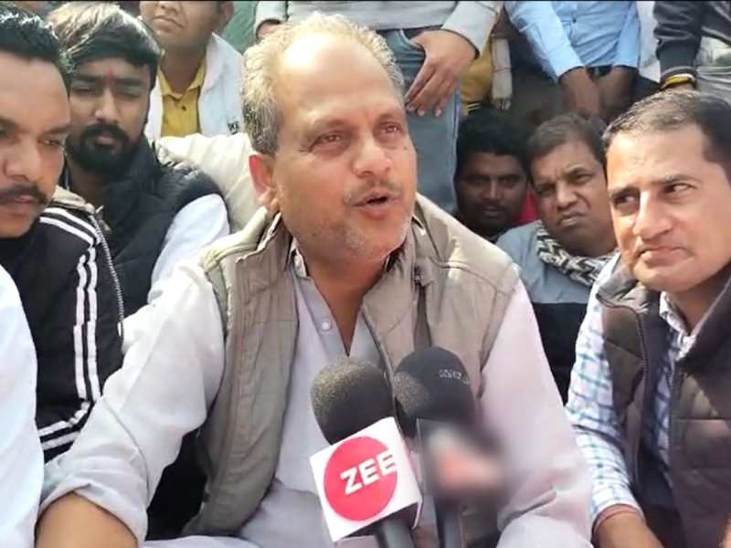 Sukhdev Singh Gogamedi Murder: भाजपा विधायक हेमंत मीणा- गोगामेड़ी हत्याकांड के आरोपियों का हो एनकाउंटर Sukhdev Singh Gogamedi Murder: भाजपा विधायक हेमंत मीणा- गोगामेड़ी हत्याकांड के आरोपियों का हो एनकाउंटर