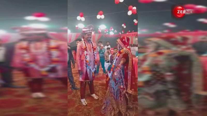 दुल्हन का खतरनाक डांस देख दूल्हे को आई शर्म, लोगों ने कहा- शादी के बाद उंगलियों पर नचाएगी दुल्हन का खतरनाक डांस देख दूल्हे को आई शर्म, लोगों ने कहा- शादी के बाद उंगलियों पर नचाएगी