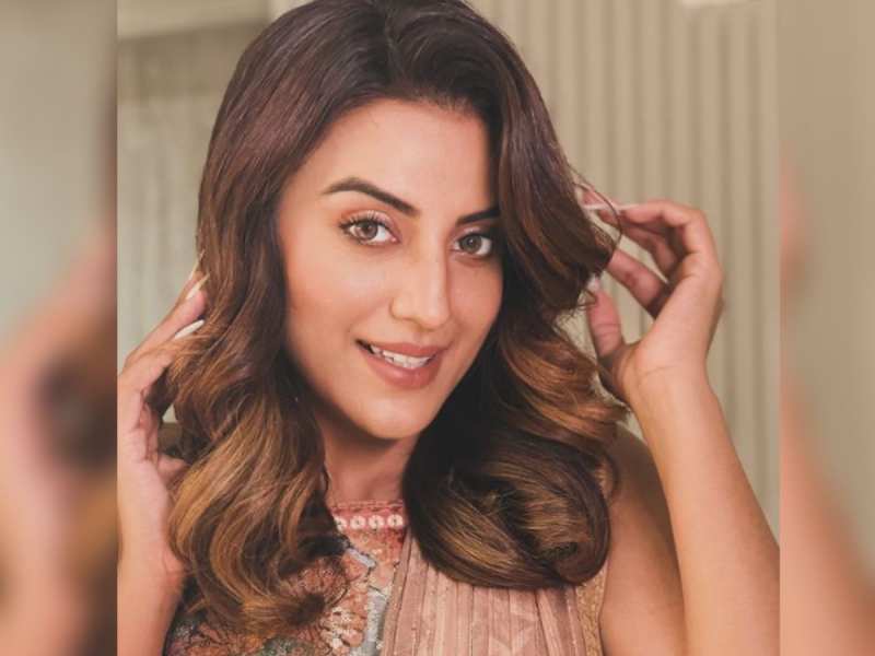 Akshara Singh: अक्षरा सिंह ने नैनों से बिखेरा ऐसा जलवा, अदाएं देखते रह गए यूजर्स Akshara Singh: अक्षरा सिंह ने नैनों से बिखेरा ऐसा जलवा, अदाएं देखते रह गए यूजर्स