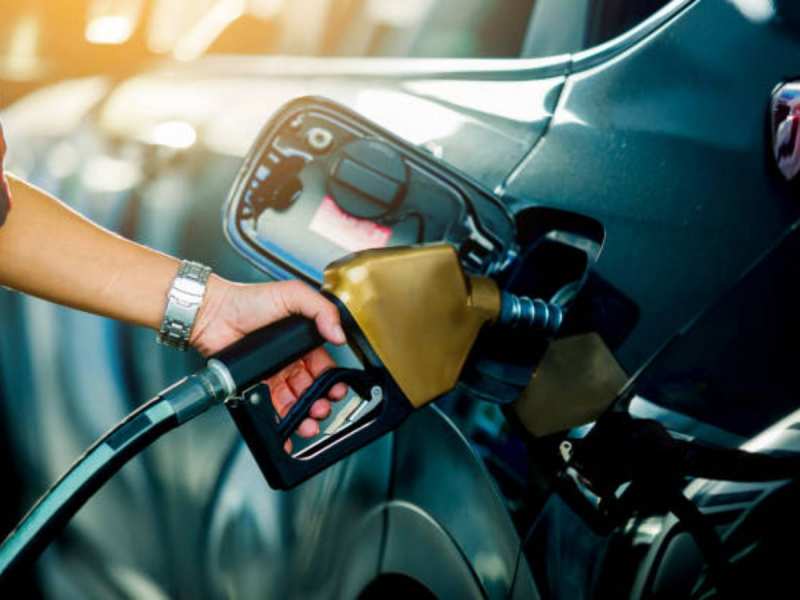 Petrol Diesel Price 9th December 2023: जारी हो गए पेट्रोल-डीजल के दाम, टंकी भरवाने से पहले जान लें ईंधन के रेट 
