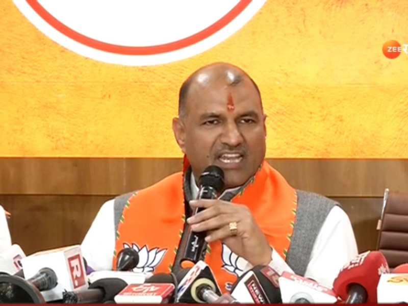 Rajasthan Politics: देश की जनता कहने लगी है कांग्रेस मतलब करप्शन की दुकान- सीपी जोशी Rajasthan Politics: देश की जनता कहने लगी है कांग्रेस मतलब करप्शन की दुकान- सीपी जोशी