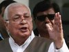 केरल के राज्यपाल आरिफ मोहम्मद खान को दिखाए गए काले झंडे, 20 छात्र कार्यकर्ता गिरफ्तार