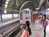 Delhi Metro: मनाने जा रहे हैं नया साल और मेट्रो है साधन तो जरा ध्यान दें इन दिशानिर्देशों पर...9 बजे हो जाएंगे गेट बंद