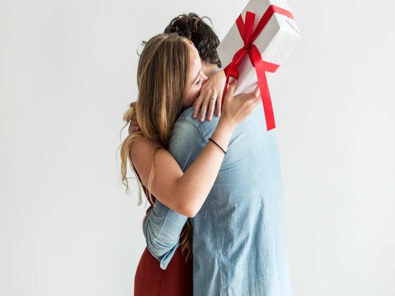 ये करे Gift और जीते अपने Boyfriend का दिल | Boyfriend ko Kya gift de |  Gifts for Boyfriend - YouTube
