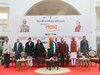 Delhi News: संवाद राजनिवास पहल के तहत LG ने ग्रामीणों से की मुलाकात, गांव के विकास के लिए जानी राय
