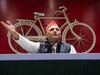 UP Politics: लोकसभा चुनाव की तैयारियों में जुटे अखिलेश, सपा के 'सफेद लिफाफे' से मची खलबली