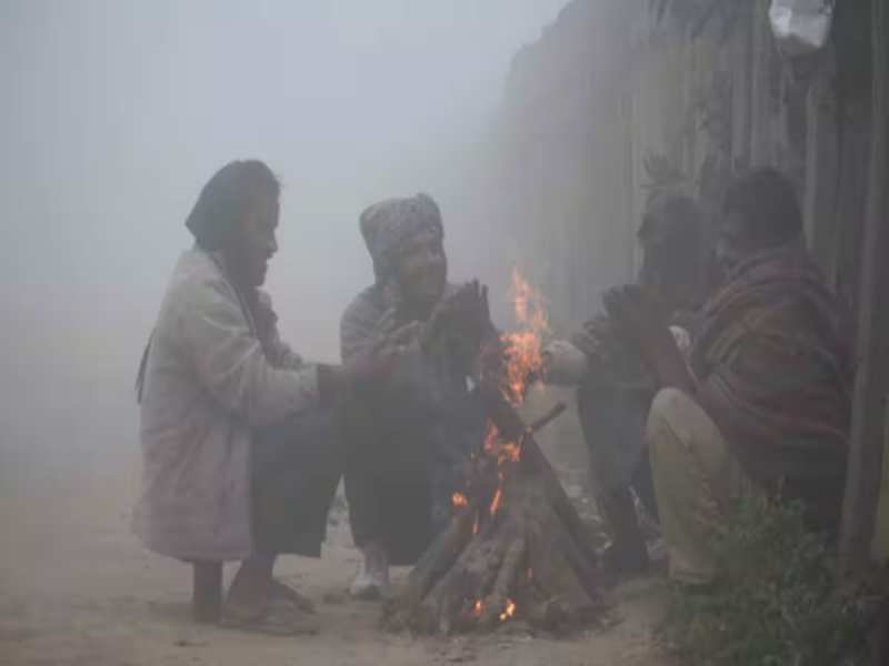 Bihar Weather Today Meteorological Department Issued Alert To Cold Wave |  Bihar Weather: कड़ाके की ठंड से कांप रहा बिहार, अगले 3 दिनों तक शीतलहर का  अलर्ट जारी | Hindi News, पटना