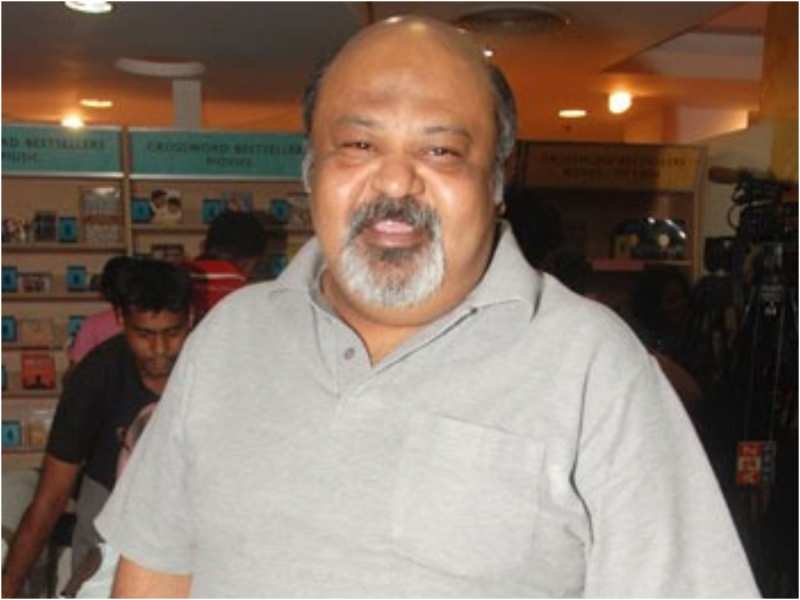  लेखन से ज्यादा फिल्मों में एक्टिंग करना पसंद करते हैं Saurabh Shukla? 