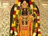 करोड़ों रुपए के हैं भगवान राम के आभूषण, जानें किन वस्त्रों से सुसज्जित हुए रामलला 