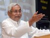 Nitish Kumar: 50 साल के राजनीतिक सफर में 5 बार मारी पलटी, जानें नीतीश कुमार ने कब-कब पाला बदला