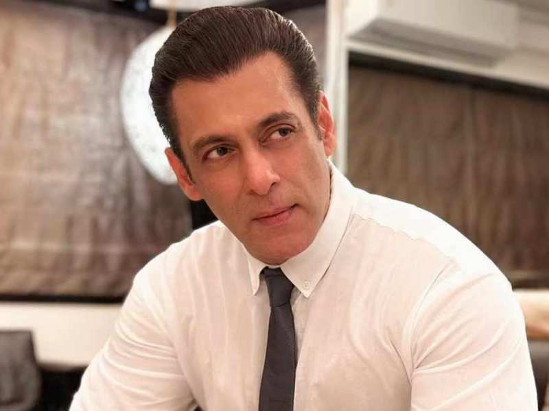 Salman Khan के नाम पर फर्जीवाड़ा, प्रोडक्शन कंपनी ने जारी किया नोटिस