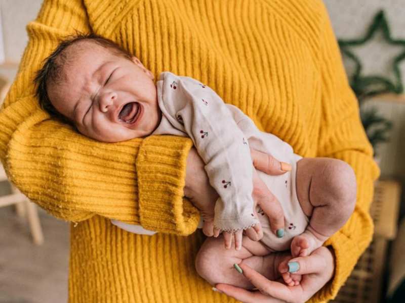 America: नवजात बच्चे को ओवन में डाल खुद सो गई लापरवाह मां, झुलसने से शिशु की हुई मौत 