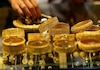 Gold and Silver Price: सोना हुआ सस्ता, चांदी के भी गिरे दाम, जानें अपने शहर के नए रेट