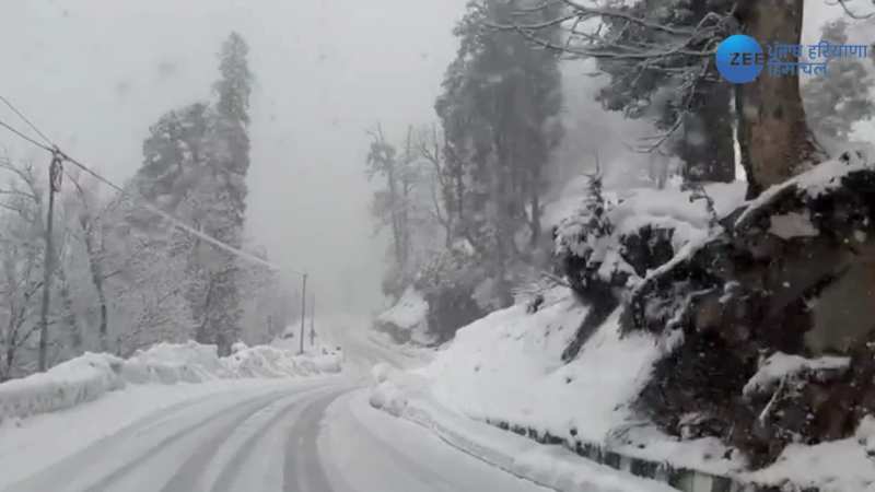 Snowfall Video: मनाली के कई क्षेत्रों में शुरू हुई बर्फबारी, 3 दिन के लिए ऑरेंज अलर्ट जारी    