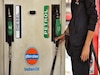 UP Petrol Diesel Price: तेल कंपनियों ने अपडेट किए पेट्रोल-डीजल के लेटेस्ट रेट, यूपी के इस शहर में सस्ता हुआ ईंधन