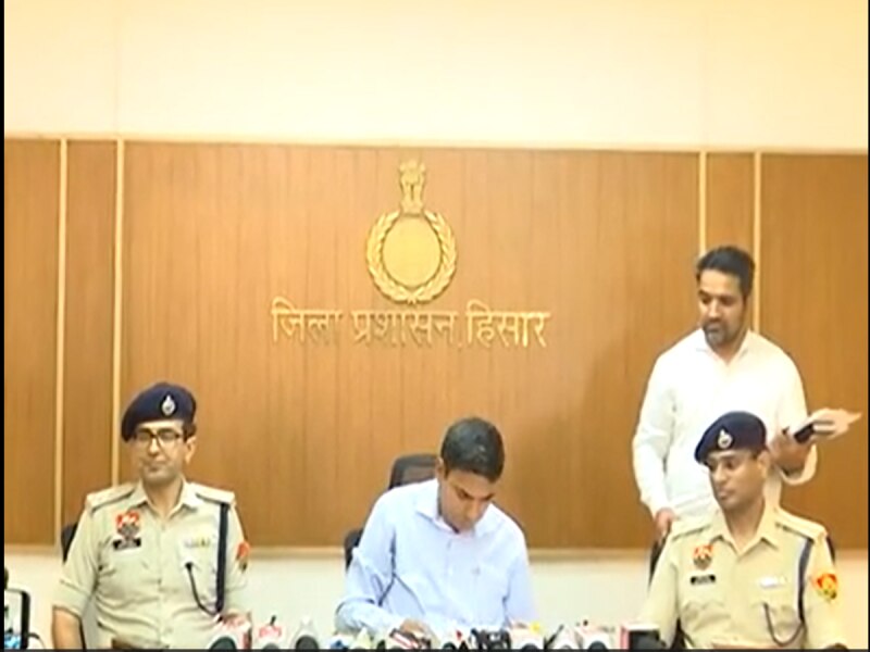 Lok sabha Election: हिसार DC ने इलेक्शन को लेकर दी अहम जानकारी, फेक न्यूज पर सख्ती