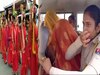 Dungarpur Crime News: गिरी बापू की कथा में शामिल हुई स्नैचर गैंग, देवसोमनाथ में महाराज को सुनने आई महिलाओं के गले से उड़ाई सोने की चेन