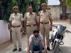 नीमकाथाना स्पेशल टीम और डाबला पुलिस की संयुक्त कार्रवाई, अवैध हथियारों संग आजाद गैंग का सक्रिय सदस्य गिरफ्तार