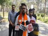 Anurag Singh Thakur का राहुल गांधी पर तंज, कहा सत्ता में रहकर हथियारों के नाम पर दलाली करती थी कांग्रेस