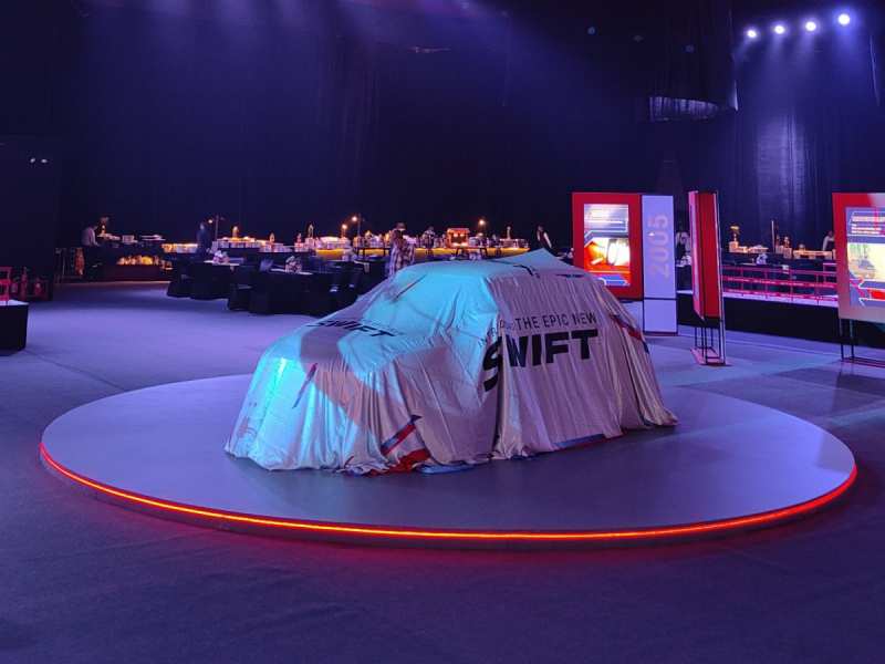 Photos: नई Maruti Swift देखकर आप भी कहेंगे- काला टीका लगा दो, नजर न लगे...!