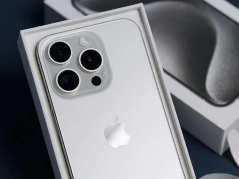 iPhone 15 पर मिलेंगे कितने iOS अपडेट्स? Apple ने खुद बता दिया