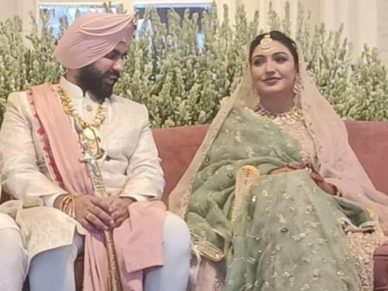 AAP Punjab Minister Anmol Gagan maan Wedding Photos shahbaz singh sohi