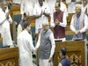 Rahul Gandhi: ମୋଦୀଙ୍କ ସହିତ ହାତ ମିଳାଇଲେ ରାହୁଲ, ହେଲେ କାହିଁକି ପଢନ୍ତୁ ପୂରା ରିପୋର୍ଟ