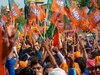 Haryana News: BJP में शामिल हुए किरण चौधरी के सैकड़ों समर्थक, CM सैनी ने किया स्वागत