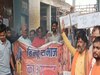 धौलपुर में जलाया गया राहुल गांधी का पुतला, संसदीय सदस्यता को रद्द करने की मांग