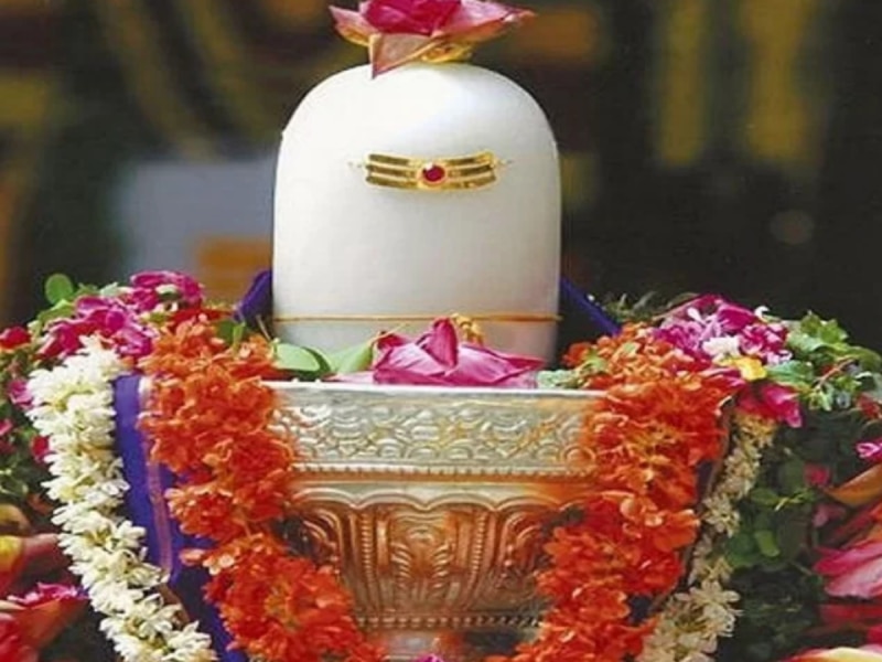 Sawan Shivratri 2024: सावन की शिवरात्रि पर रात में करें ये 4 उपाय, रोजगार और कारोबार से जुड़ी परेशानियां होंगी खत्म