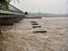 Yamuna Water Level: यमुना के बढ़े जलस्तर से दिल्ली में बाढ़ का खतरा, इन इलाकों में भर सकता है पानी