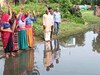 Jaipur News: बहरोड़ के भगवाडी गांव में जलभराव से परेशान लोग, बड़ा हादसा होते-होते टला
