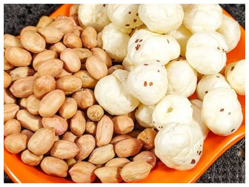 makhana or peanuts which is better for weight loss in hindi