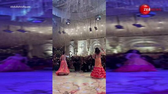 2 girls create stir on stage with tremendous dance on do dhari talwar ...