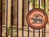 RBI MPC: होम लोन की EMI घटने का इंतजार और लंबा होगा? RBI गवर्नर कुछ देर में सुनाएंगे फैसला