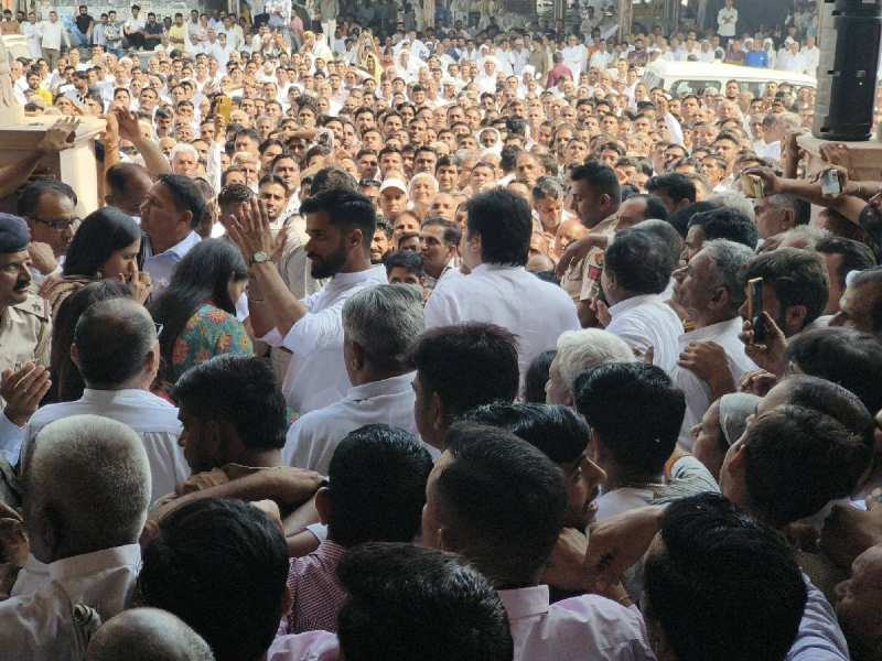 Adampur: भजनलाल के गढ़ में कांग्रेस ने लगाई सेंध तो रो पड़े कुलदीप बिश्नोई​​​​​​​