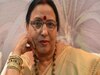 Sharda Sinha: शारदा सिन्हा की बीमार होने की खबर से रोने लगी उनके मायके हुलास गांव की महिलाएं, बोलीं- घंटो बाते होती थी उनसे 