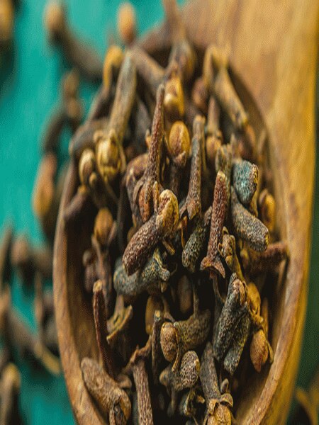 पर्स में रखें ये एक चीज, चंद दिनों में बदल जाएगी जिंदगी 