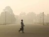 Delhi Pollution: दिल्ली में वायु गणवत्ता बहुत खराब, लोगों को हो रही परेशानी 