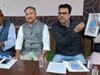 Jhunjhunu News: झुंझुनू में पीड़ित परिवारों ने जिला कलक्टर के फैसले के खिलाफ उठाई आवाज